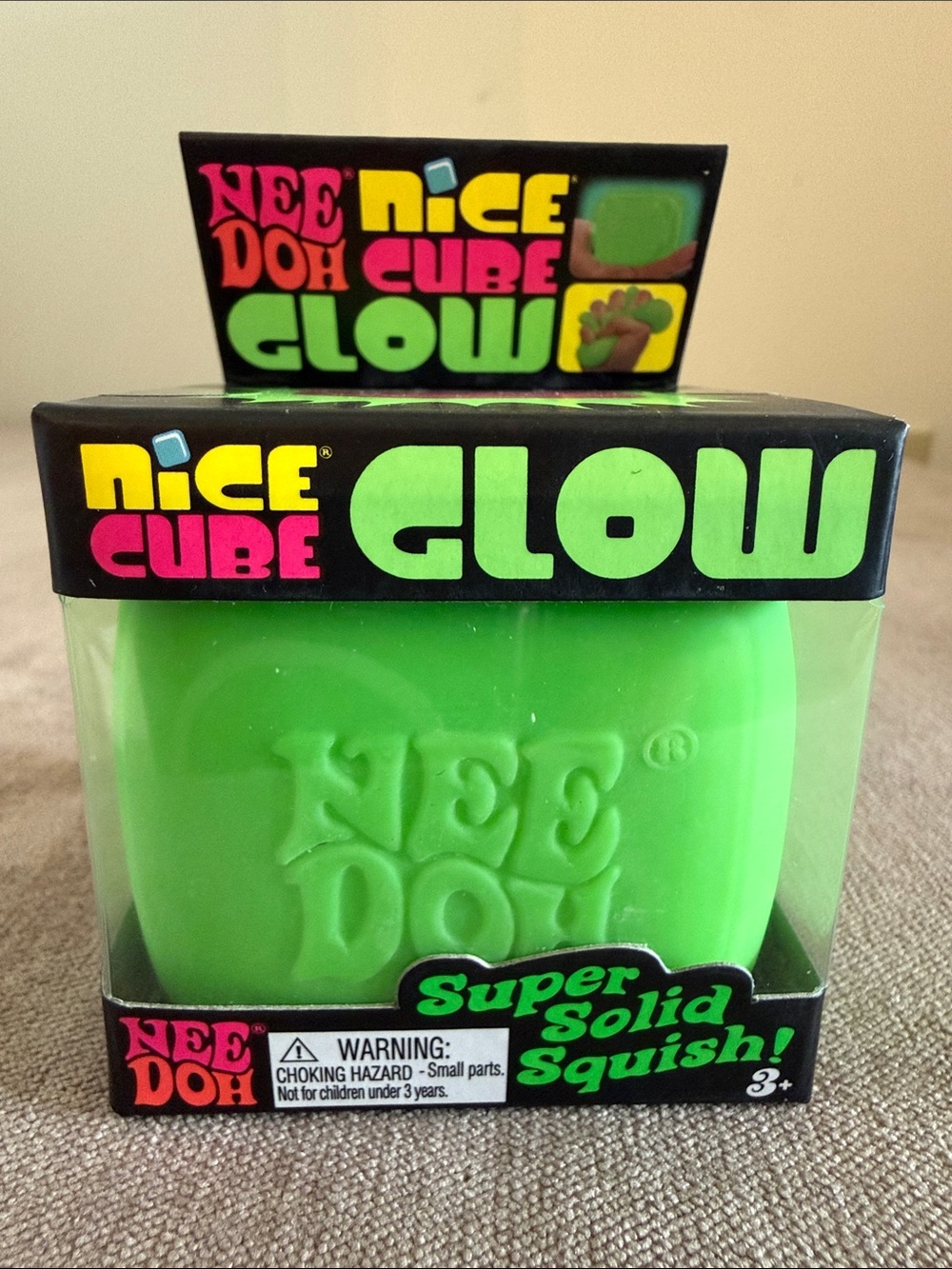 NeeDoh Nice Cube Glow Super Solid Squish! - Neon Green